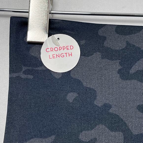 Spanx Cropped Lamn Legging Sz S Black Camo High Waisted Shaping Pull On Stretch - Picture 6 of 9